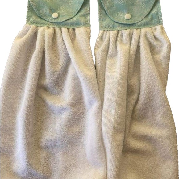 Bee Bees Kitchen Hanging Towel Set, Set of 2 - Picture 2 of 4